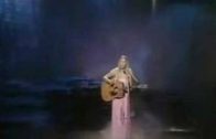 Joni-Mitchell-Both-Sides-Now-Live-1970